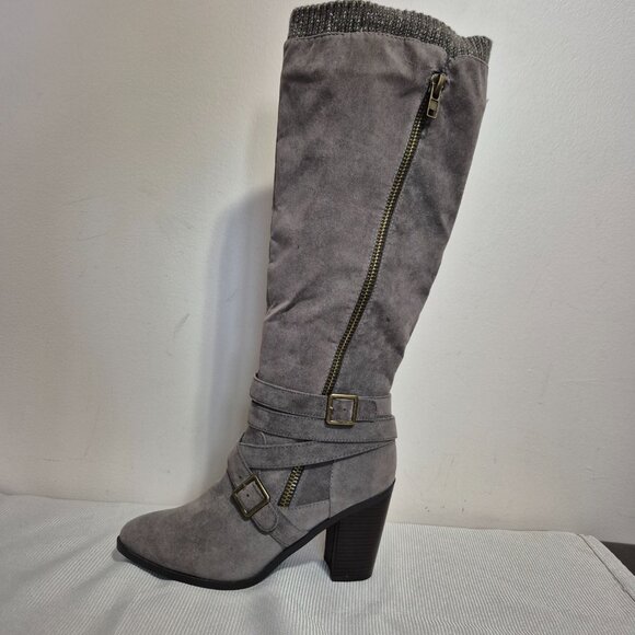 NWOT Sweater Top Boots - Picture 2 of 13